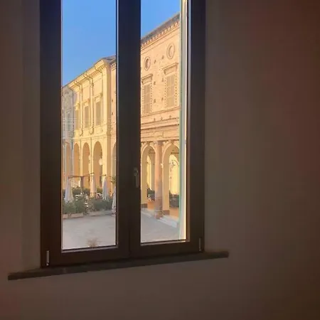 Palazzo Piazza Centrale *