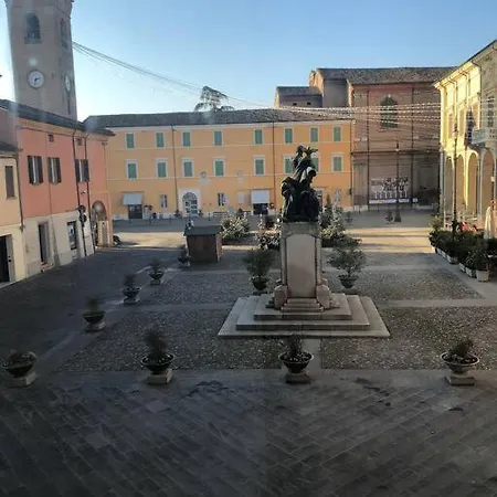 Lejlighed Palazzo Piazza Centrale Bagnacavallo