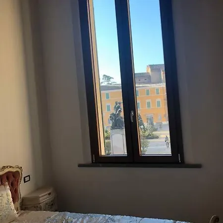Palazzo Piazza Centrale Apartamento